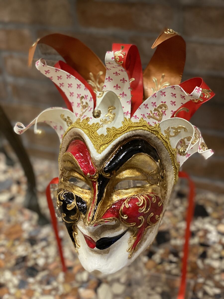 Шампанское венецианская маска